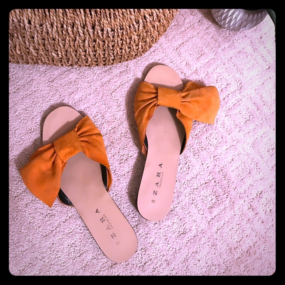 Zara Orange Leather Bow Sandal 🎀